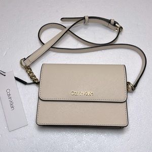 NWT CALVIN KLEIN CROSSBODY BELT BAG